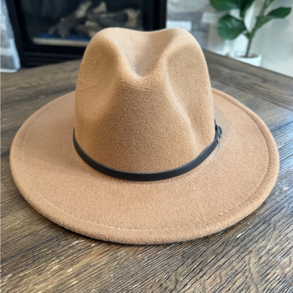 Nordstrom Brown Straw Hat with Cream Band - Picture 2 of 6
